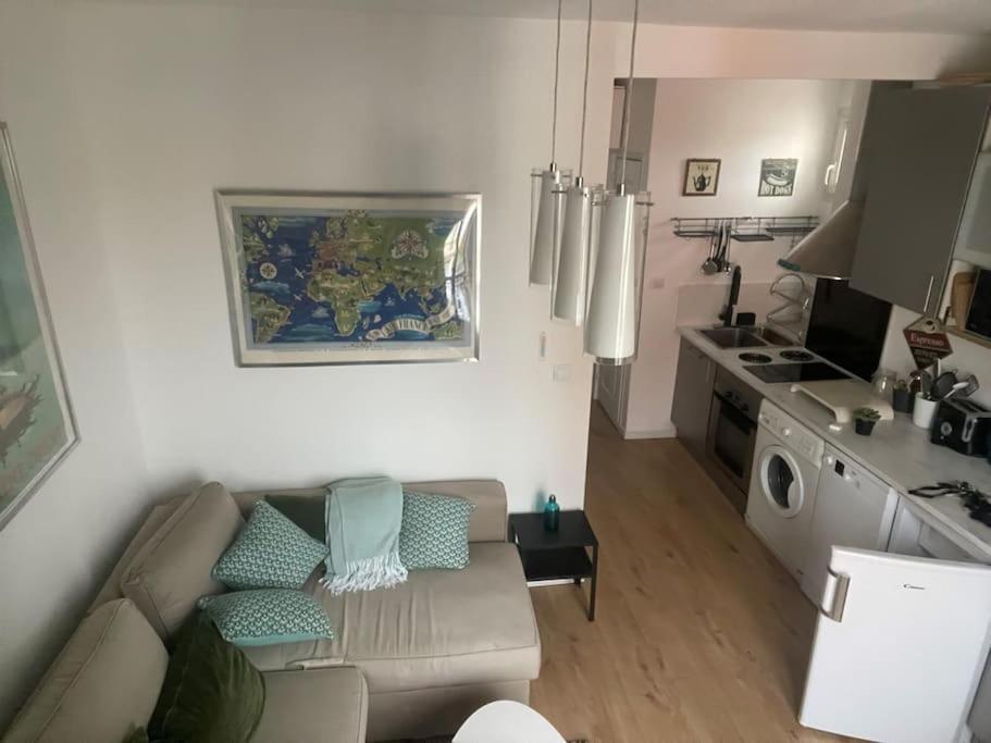 Appartement 2 Pieces - 15Mn Paris - 45Mn Disney ฟอนตีเนย์-ซูส์-บัวส์ ภายนอก รูปภาพ